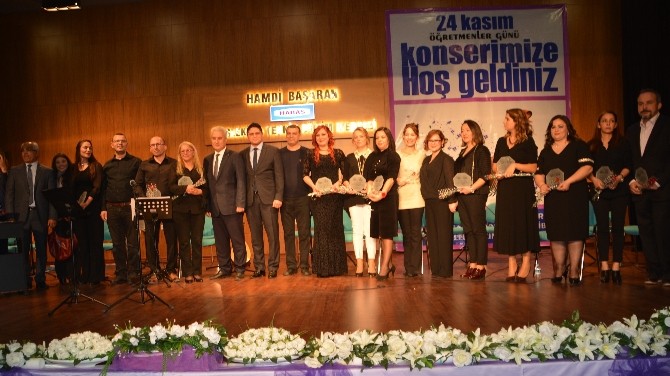 Aliağa’da Öğretmenler Günü resepsiyonla kutlandı