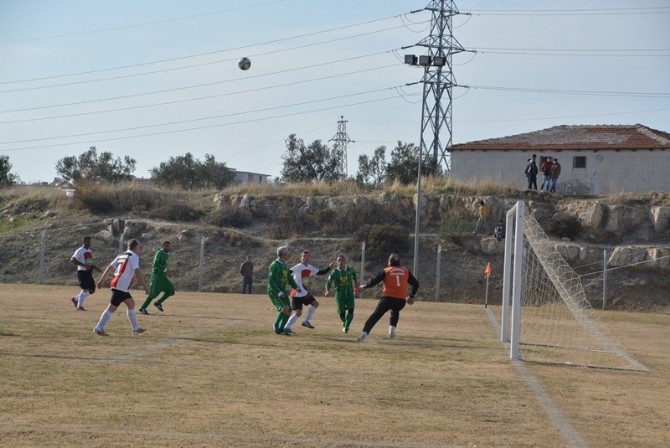 Aliağa Masterler: 4 - Marmaris Masterler: 0
