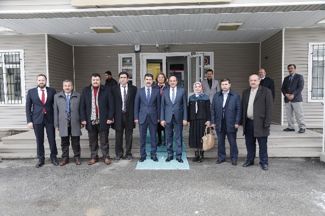 Gölbaşı protokolünden kurumlara ziyaret