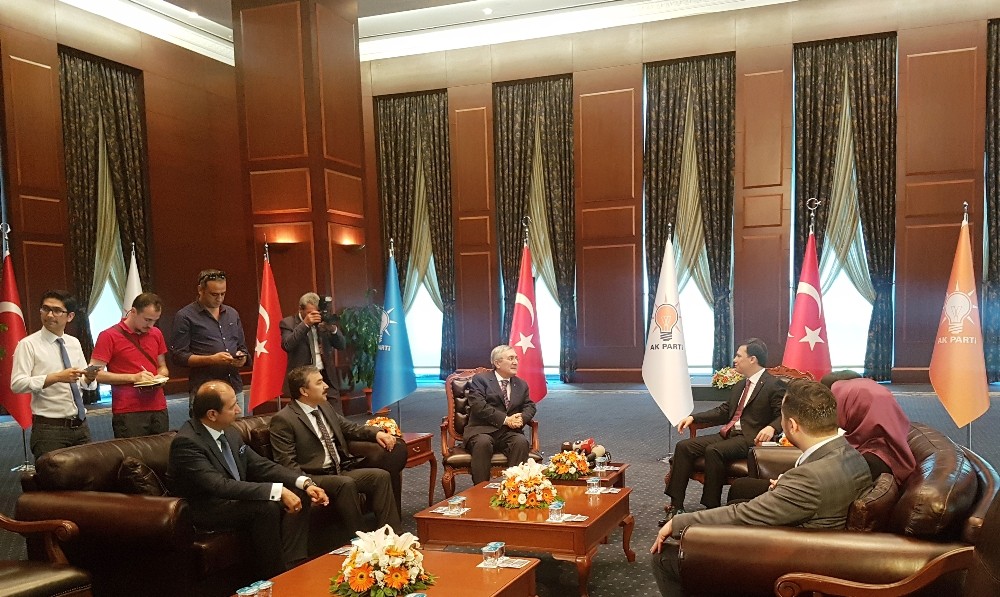 MHP’den AK Parti’ye bayram ziyareti