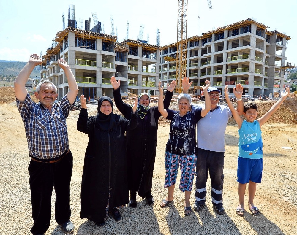 Asıl bayram bir yıl sonra Uzundere’de