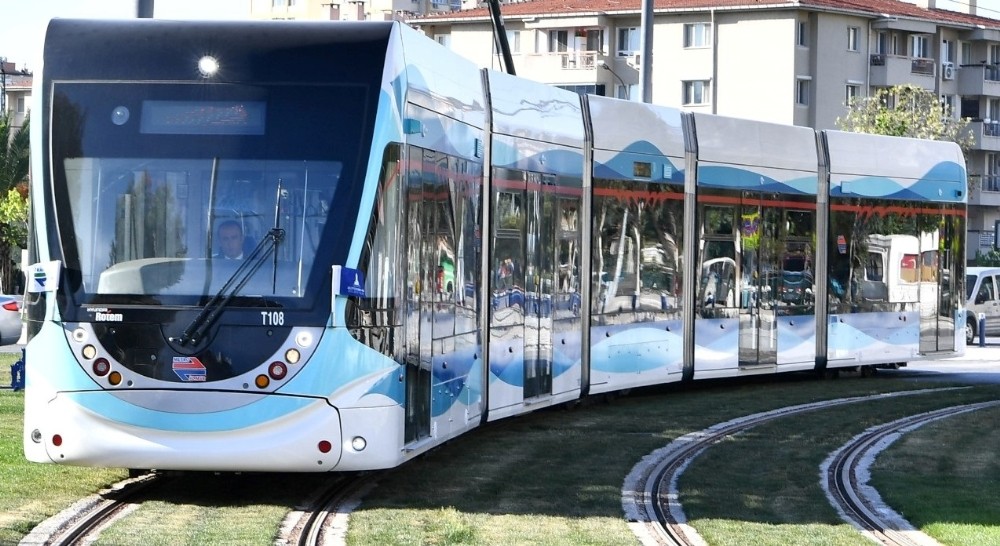 Alsancak trafiğinde yeni tramvay düzenlemesi