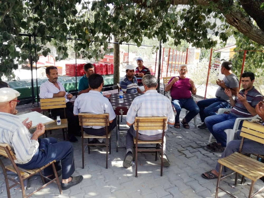 İzmir’de camiden yangın duası
