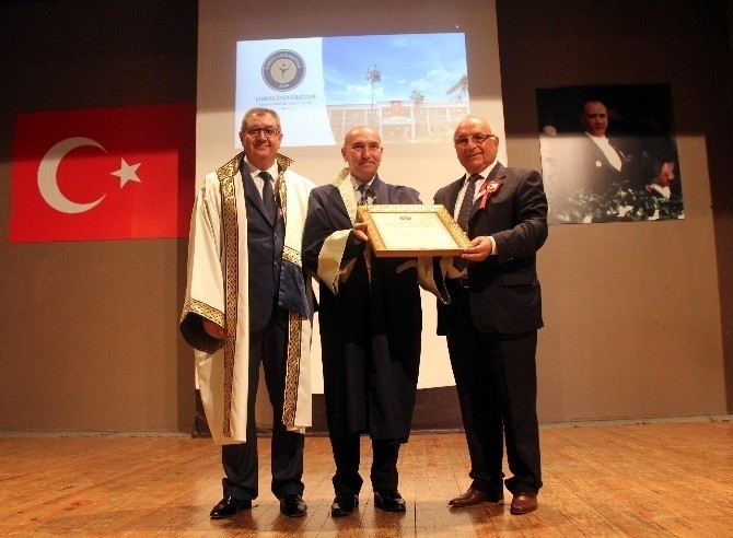 Seferhisar Belediye Başkanı Soyer’e fahri doktora unvanı