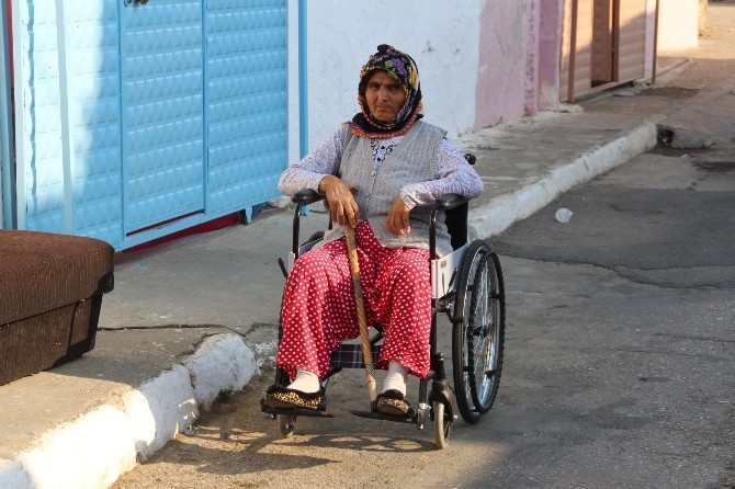 Alaşehir Belediyesi bir engelliyi daha sevindirdi