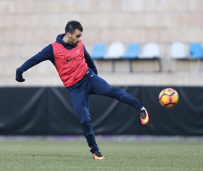 Osmanlıspor, Konyaspor maçının taktiklerini çalıştı