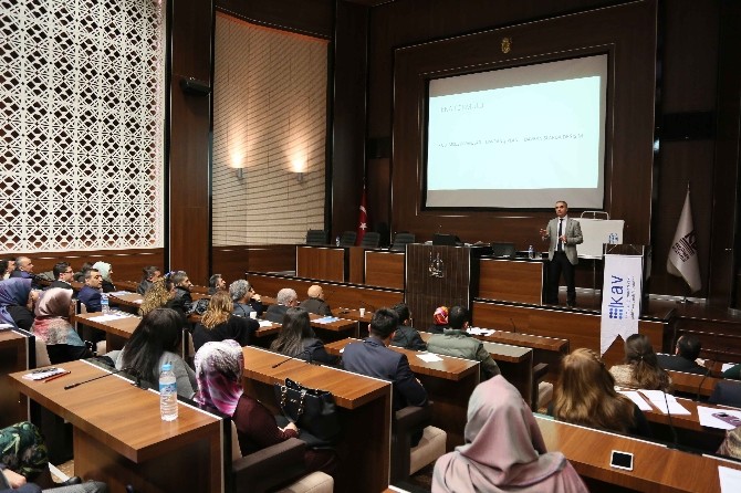 Keçiören Belediyesi’nden personele eğitim
