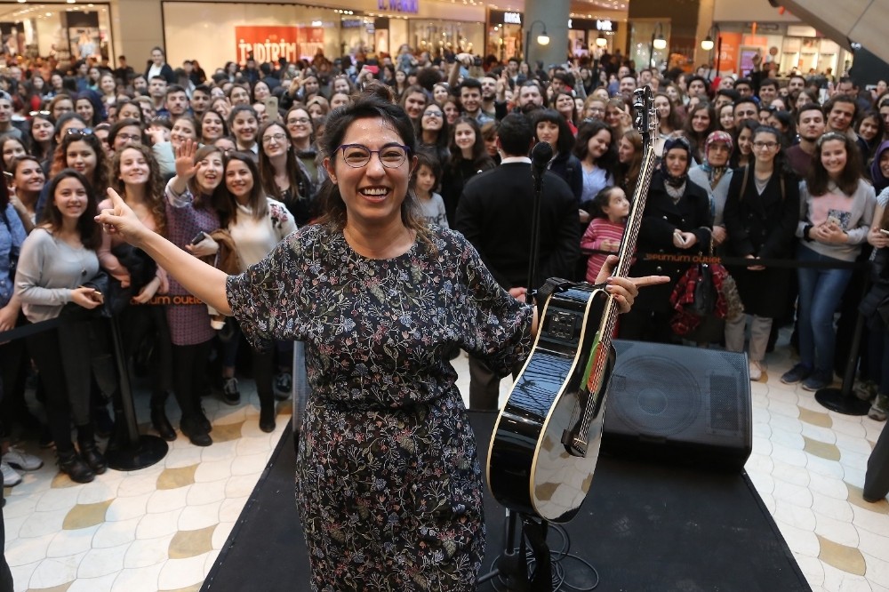 Kalben’den aşk dolu konser