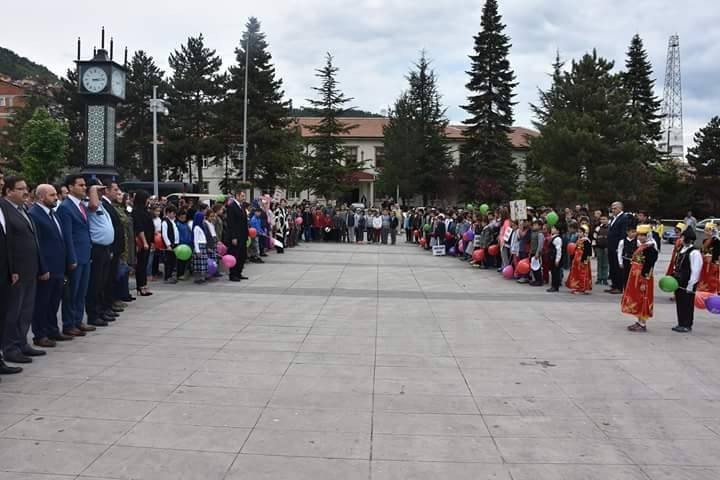 Kızılcahamam “küfre hayır” sloganlarıyla yürüdü