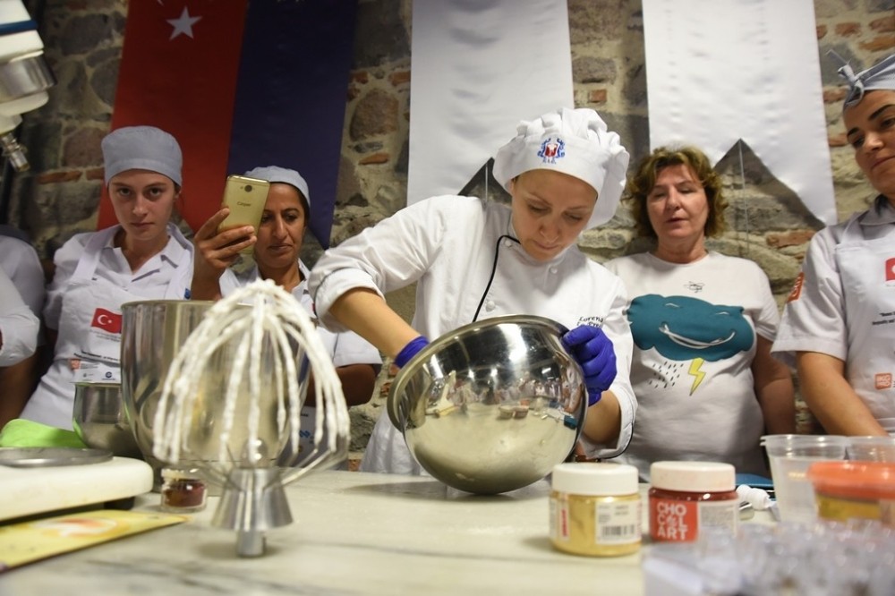 Guinness rekorlu pastacı işin inceliklerini anlattı