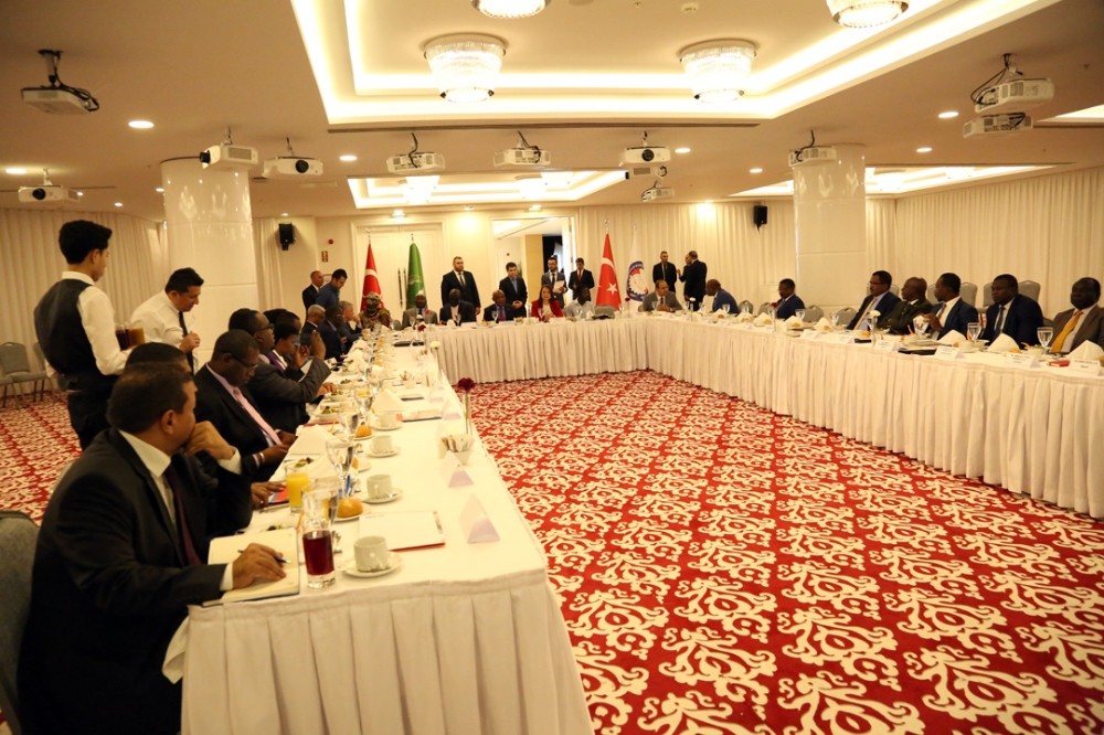 Türkiye iş dünyası Afrika ülkeleri büyükelçileriyle bir araya geldi