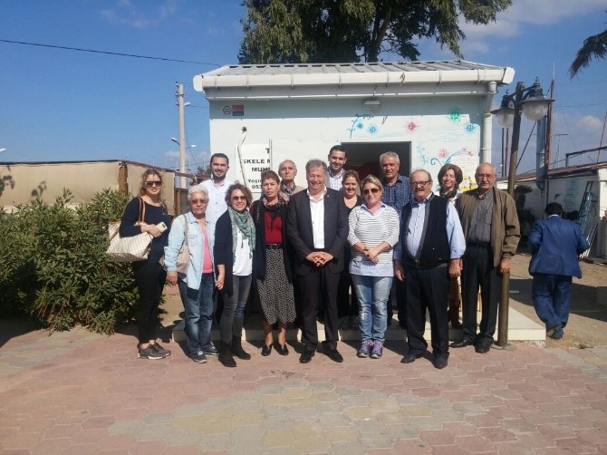 Urla CHP’den muhtarlara ’Cumhuriyet’ ziyaretleri
