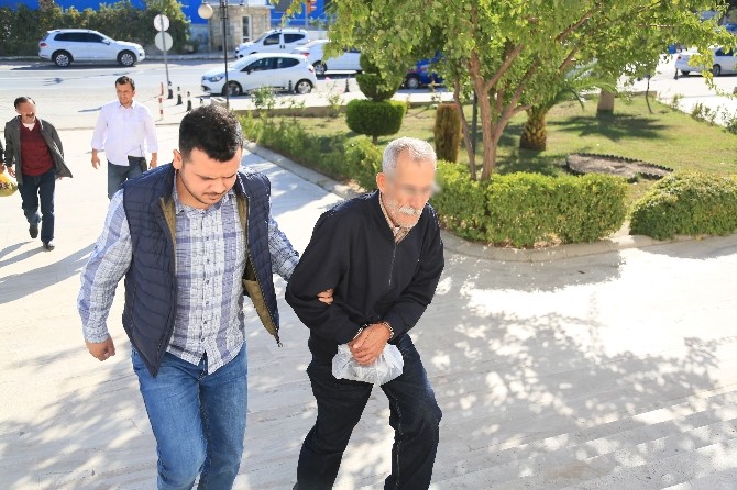 Türk filmlerindeki gibi kurbanları dolandırıyorlarmış