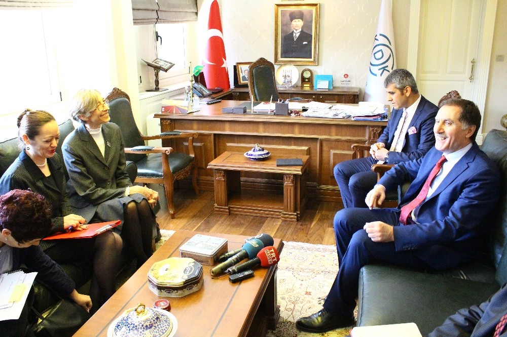 Şeref Malkoç AGİT heyetini kabul etti