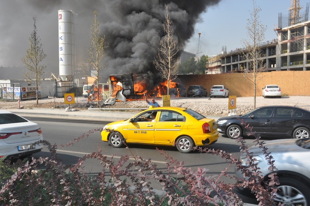 Başkent’te 7 araç yandı