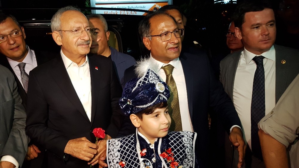 Özcan Purçu’nun oğlu Ayberk’in sünnet düğününde