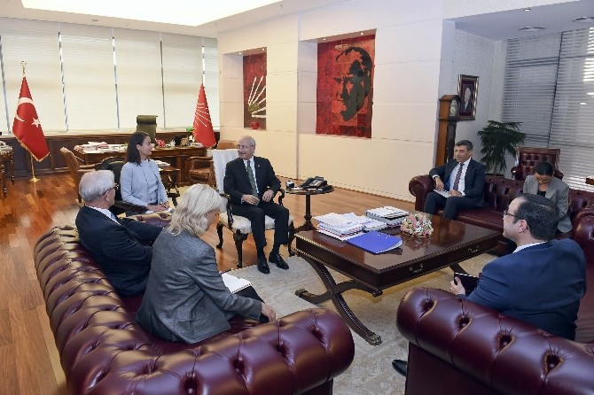 Kılıçdaroğlu, Norveç Büyükelçisi Ellefsen ile biraraya geldi