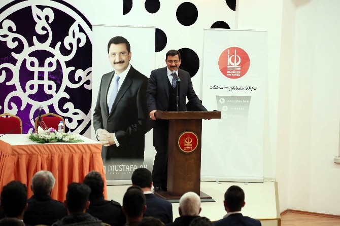 Mustafa Ak, gençlerle 15 Temmuz’u konuştu
