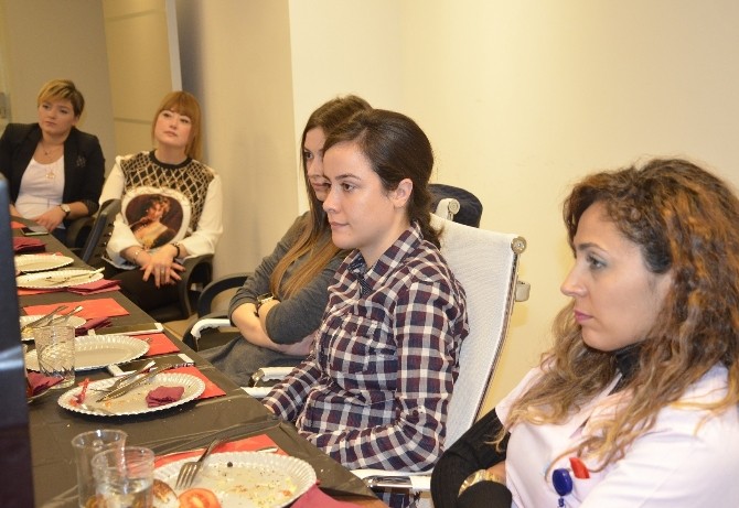 Ege Ontoloji’ye sağlık haberciliği eğitimi