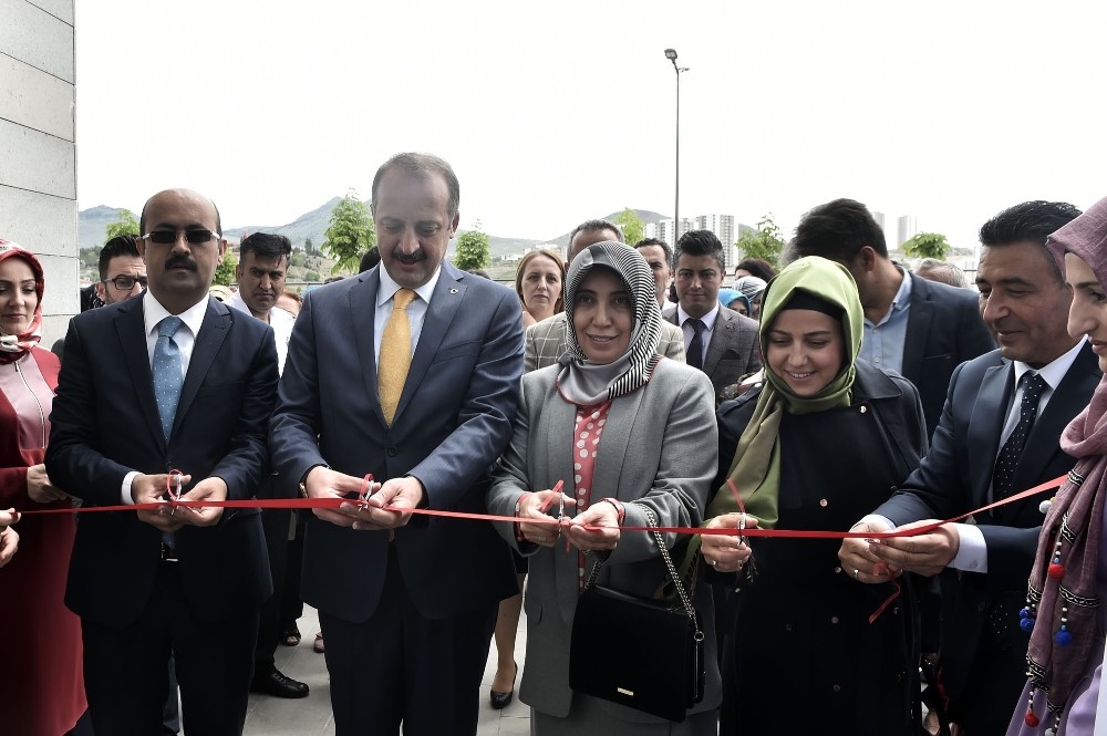 Kullanılmayan eşyalar, dönüşüme uğradı