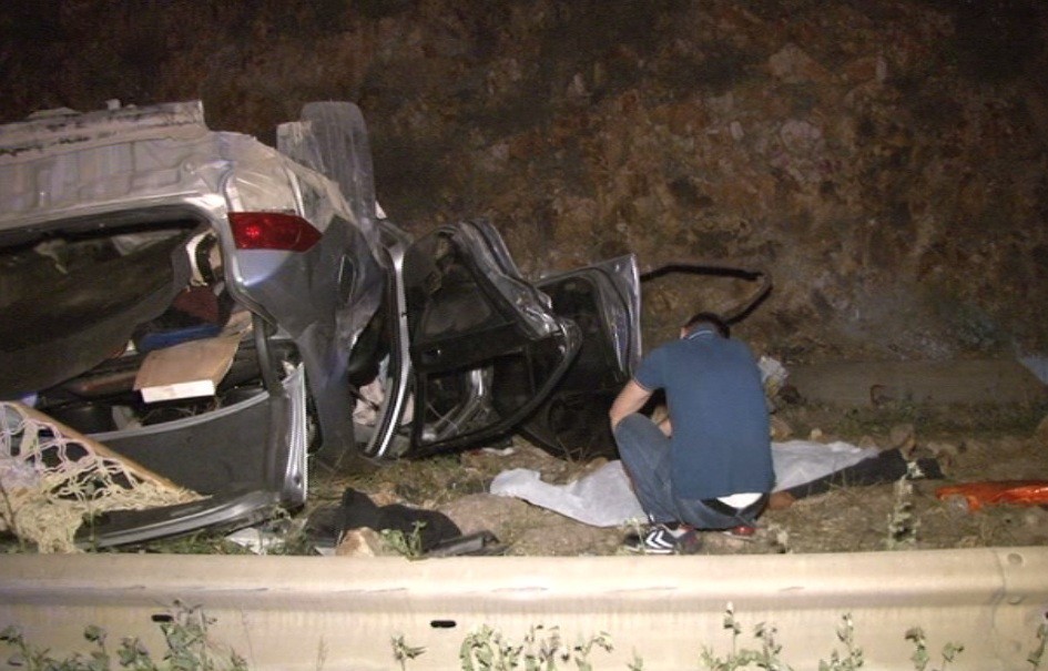 Başkent’te zincirleme trafik kazası: 3 ölü, 4 yaralı