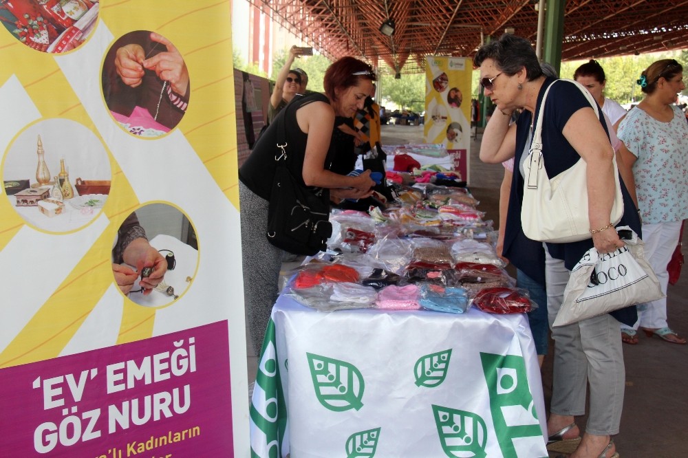 ’Ev’ emeği göz nuru pazarda