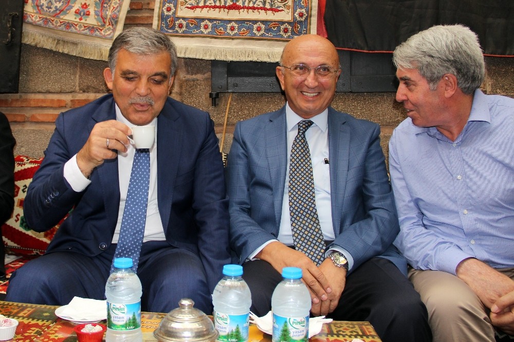 11. Cumhurbaşkanı Abdullah Gül’den Kuzey Irak açıklaması