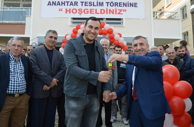 Manisa’da, Huzurlu İnşaat’tan 2. etap anahtar teslimi