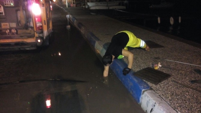 Foça’da yağmur nöbeti
