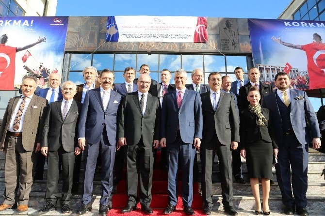 Kosova Cumhurbaşkanı Thaçi: “Bir şahıs ya da örgüt Türkiye açısından terörist ise Kosova için de teröristtir”
