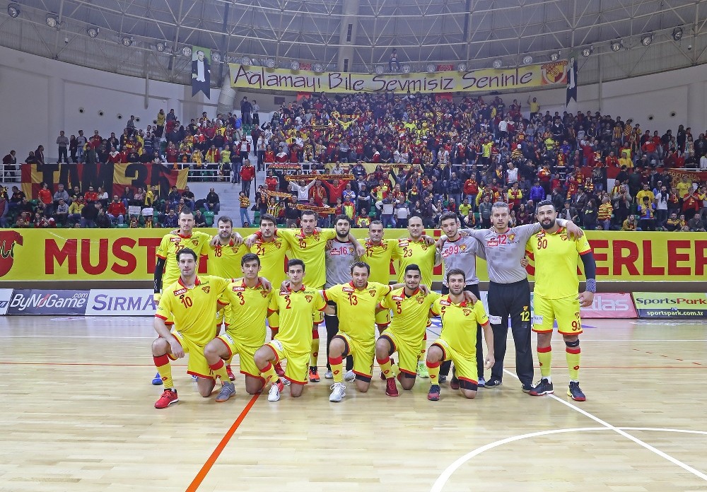 Göztepe’ye yine Yunan rakip