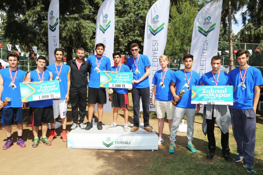 TORBALI’DA SPOR RÜZGÂRI ESTİ