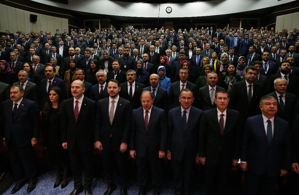 Cumhurbaşkanı Erdoğan’dan Kılıçdaroğlu’na: “Karşımızda karikatür bir tip var”