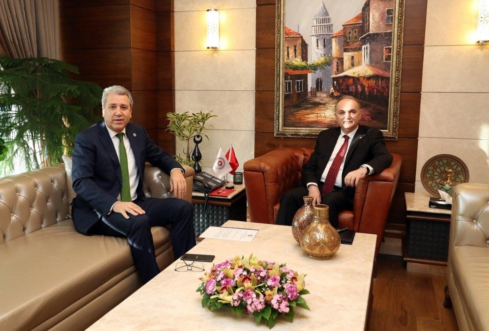 Rektör Budak, teknopark ve yenilenebilir enerji projeleri için Ankara’da
