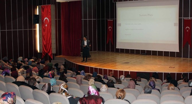 Altındağlı kadınlara ruh sağlığı semineri