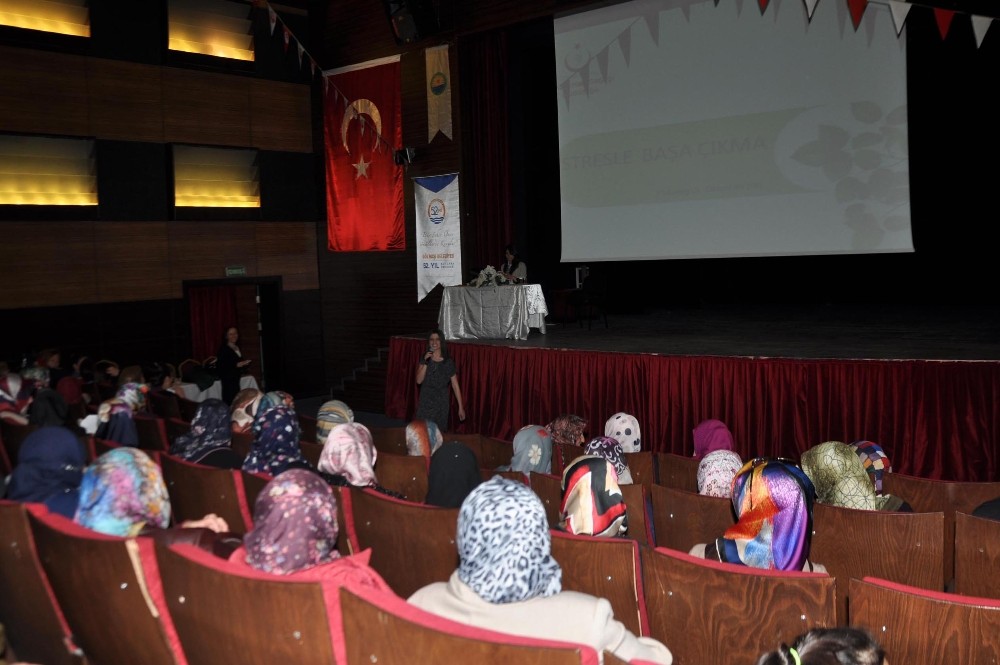 Gölbaşı’nda kadınlara stres yönetimi eğitimi