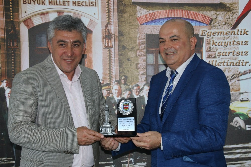 Başkan İnce’den taksicilere destek