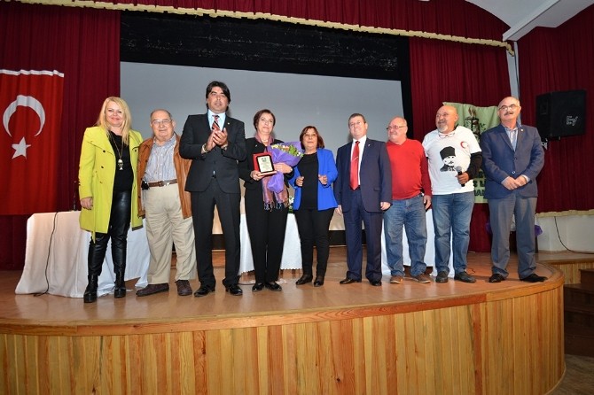 Güldal Mumcu, Foça’da Uğur Mumcu’yu anlattı