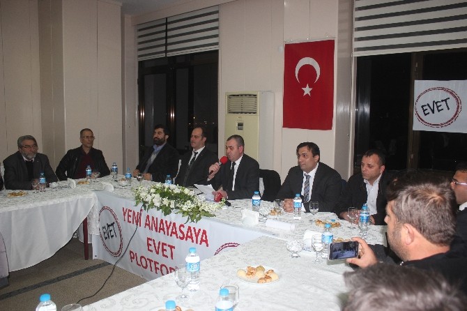İzmir’de STK’lardan ’Evet Platformu’