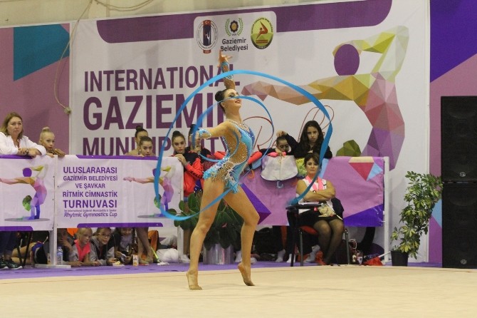 Gaziemir’de cimnastik şöleni