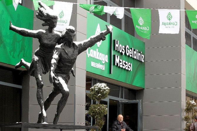 ‘Hoş Geldiniz Masası’ 125 bin 803 kişiye hizmet verdi

