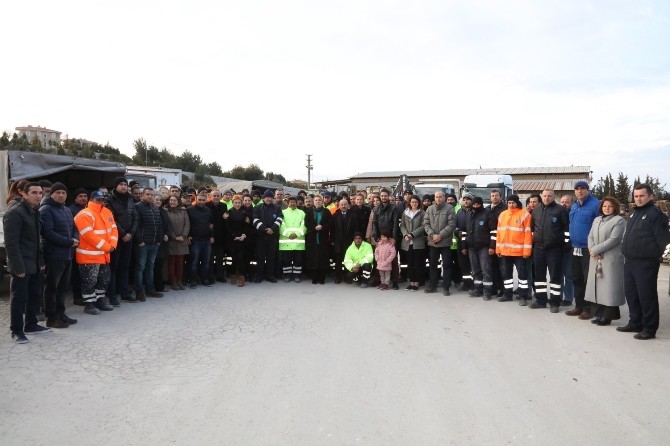 Başkan Uyar emekçilerin yeni yılını kutladı
