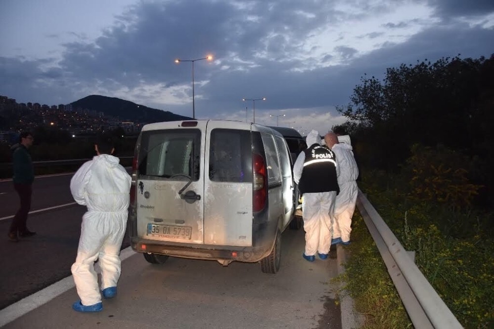 BAŞINDAN VURULMUŞ HALDE ARACIN İÇİNDE BULUNDU!