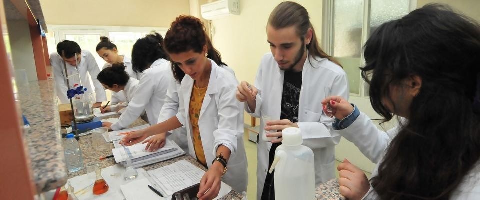 Ege Üniversitesi Hastanesi şifa dağıtıyor
