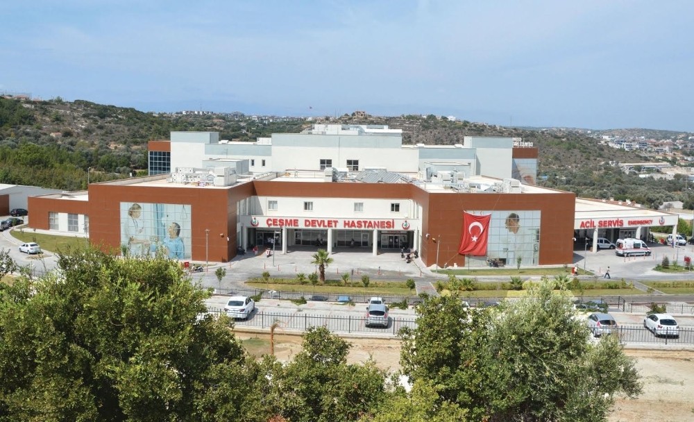 Çeşme’de geçen yıl 324 bin hastaya bakıldı