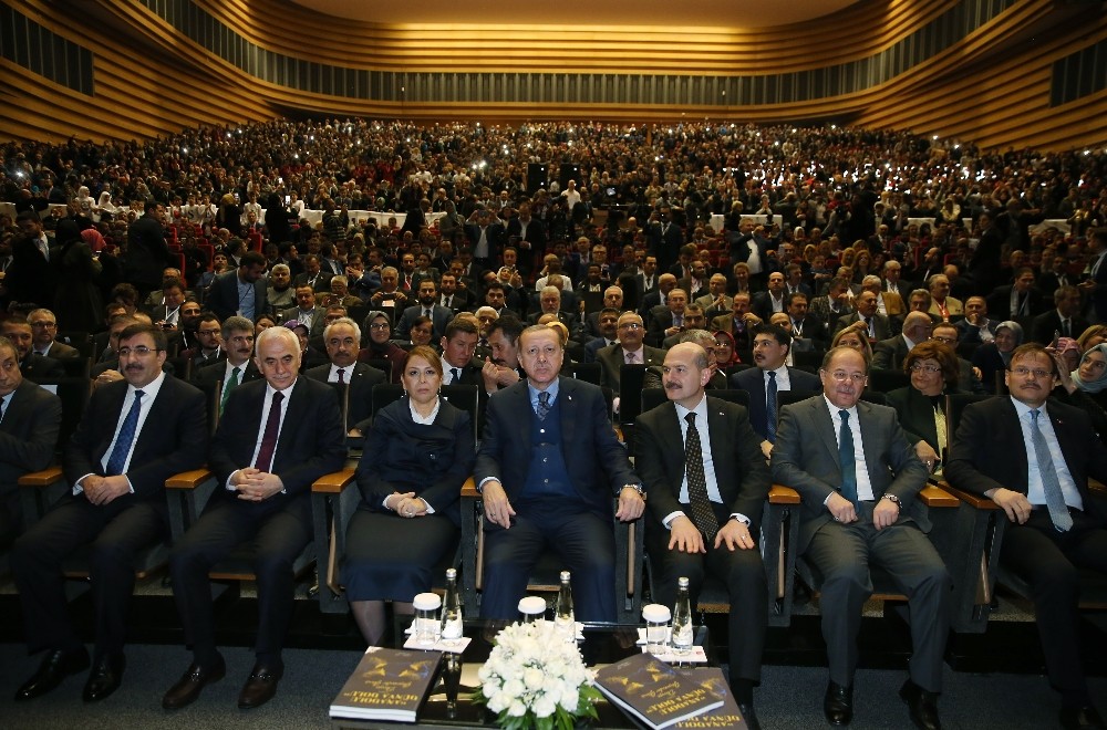 Cumhurbaşkanı Erdoğan: “Kılıçdaroğlu’nun hesap uzmanlığını, insanlık anlayışını SSK döneminden iyi biliriz”
