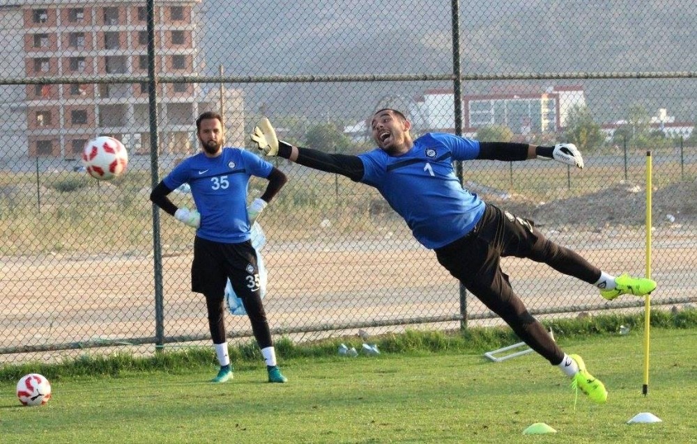 Kaleci Aydın, Sultanbeyli’ye kiralandı