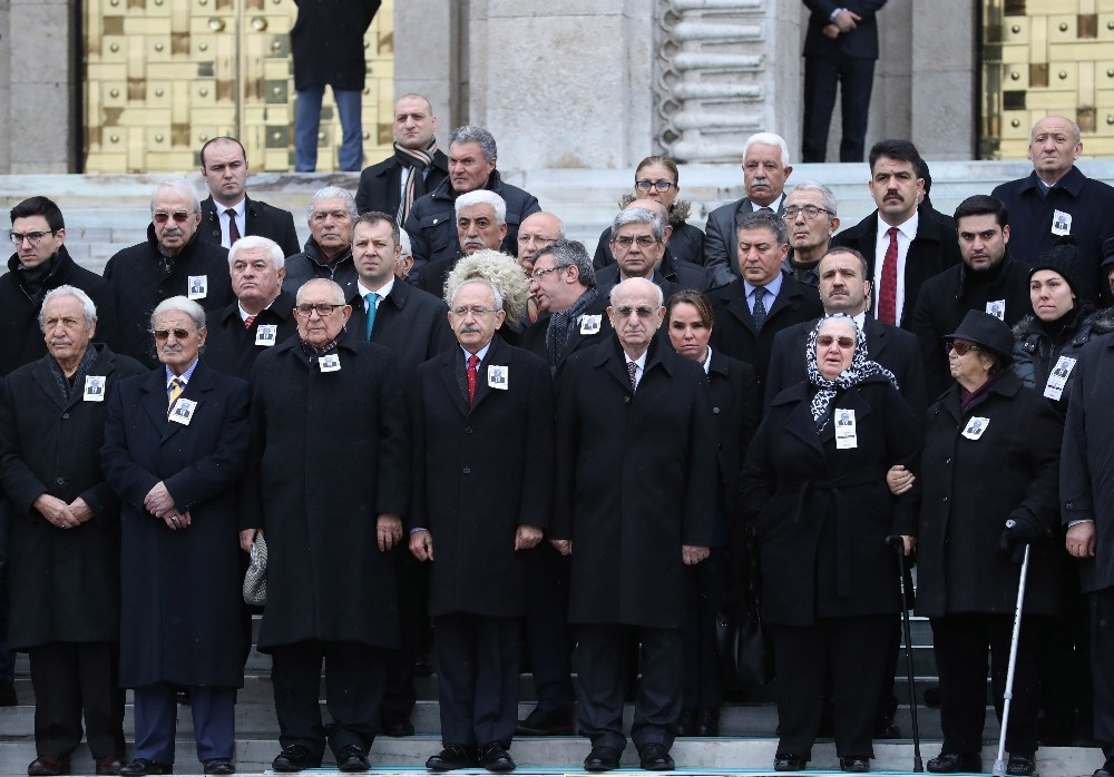 Eski bakan Lütfi Doğan için cenaze töreni düzenlendi