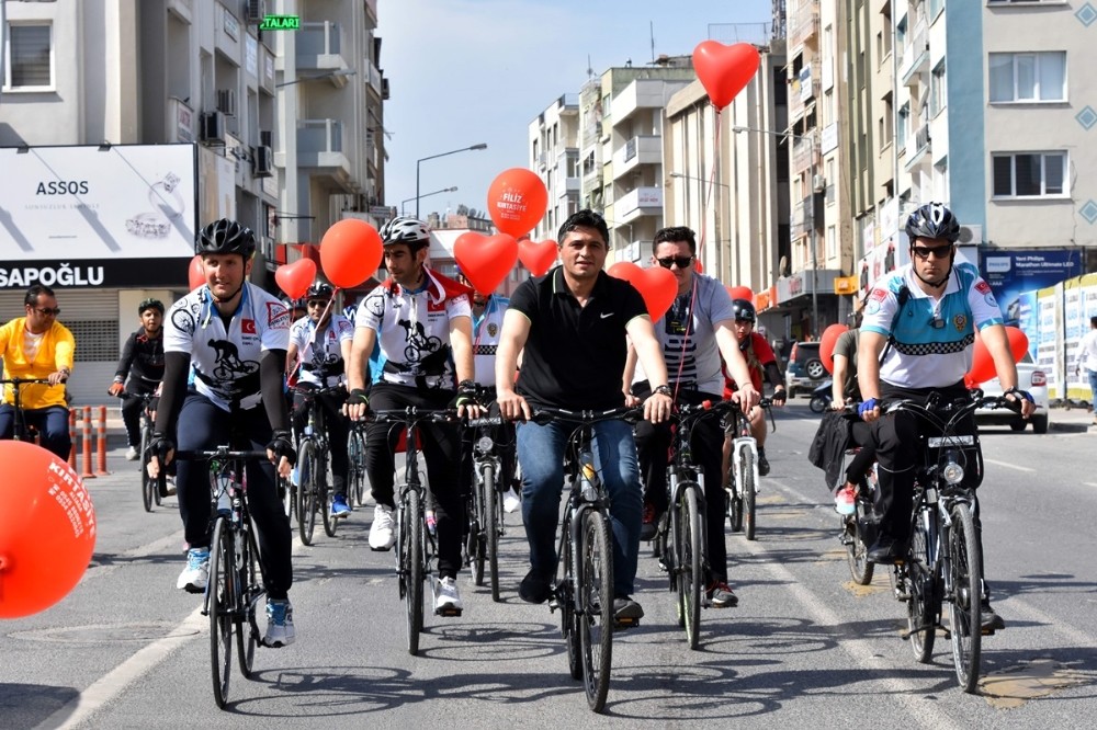 Aliağa kalbi için pedalladı