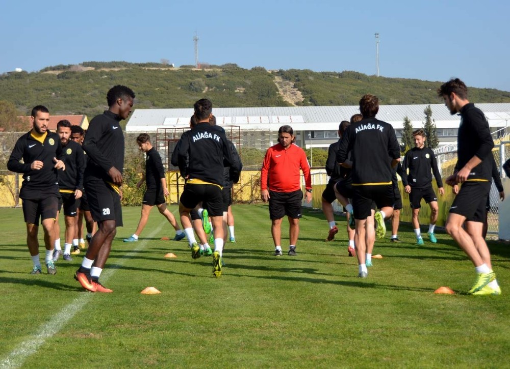 Lider Aliağaspor, Poyracık Bilir Altayspor’u konuk edecek
